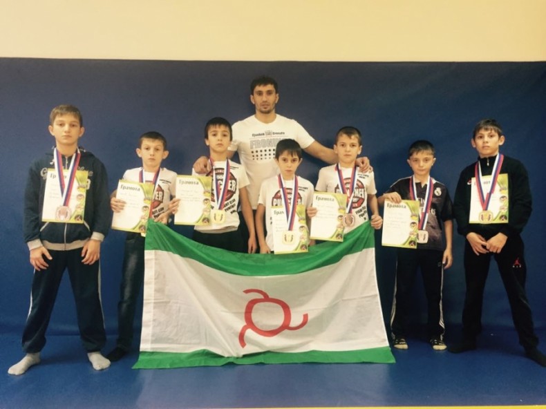 Воспитанники  спортивной секции Дворца спорта "Магас"- призеры турнира по грэпплингу в Ростове-на-Дону