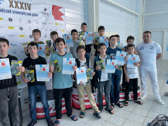 Соревнования по плаванию среди детей,  праздник спорта и дружбы